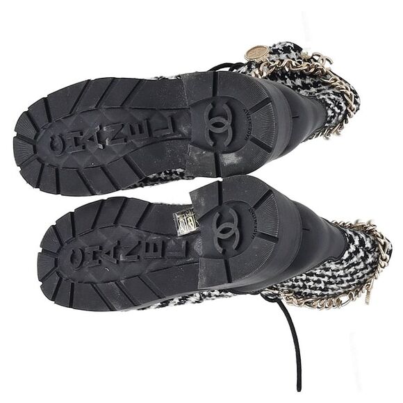 Chanel Interlocking CC Logo Tweed Patterned Combat Boots in Black and White - Picture 2 of 12